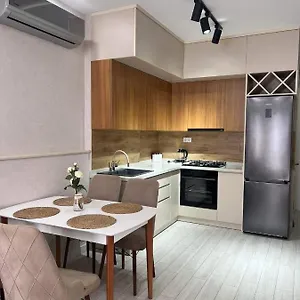 Апартаменты Cozy, Батуми