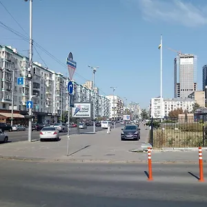 двухкомнатная вид на дворец украина , Киев Украина